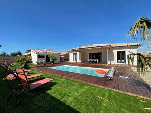 VillasHomeClet - Villa Palm Beach