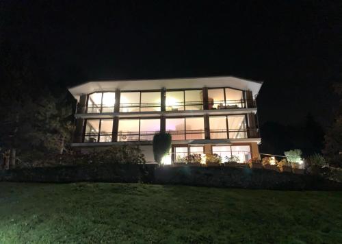 Appartamento in villa sulla collina di Torino gîte à louer Casa Fontana Cervo