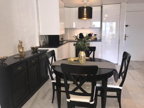20945 - GREAT APARTMENT VERY NEAR BEACH