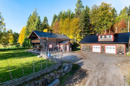 Luxurious Log House - Gränsfors 354