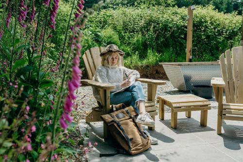 Blatchford Briar - Award Winning Private Shephards Huts with their own Secluded Hot Tubs