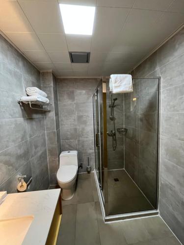 Executive Suite image 4