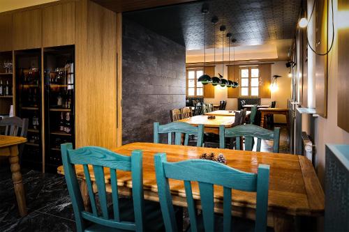 餐廳, Hotel Pino Alpino in 克朗傑斯卡哥拉