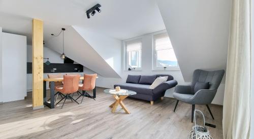 Superior One-Bedroom Apartment with Balcony
