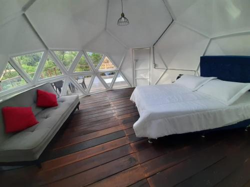 Glamping image 10