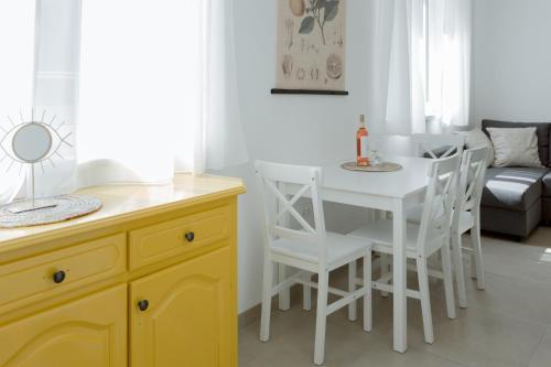 บริการและสิ่งอำนวยความสะดวก, Ivino in โอมิส