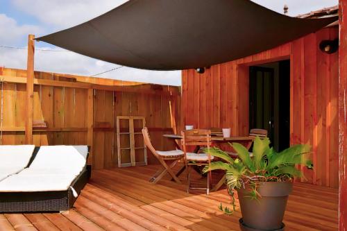 Esprit Cabane du Bassin house with Wi-Fi gîte à louer Bois de la Montagne d'Arès