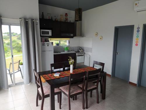 ห้องครัว, Abrazo del Sol Villa Serrana. Lavalleja in บียาเซร์รานา