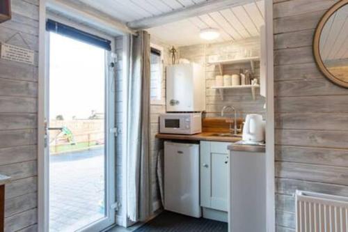 Loughview chalet 4