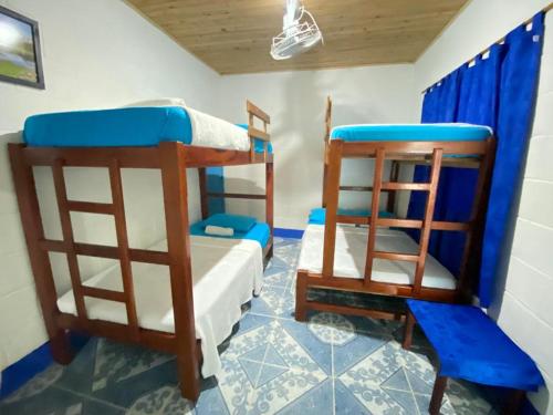 2 twin beds, 1 bunk bed