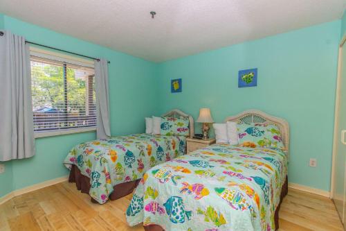 Laurel Court 215