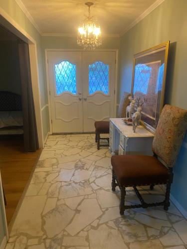 SE Springfield 7 Beds Construction Crews and Large Families Welcome! Casa Por Crew Si Hablar Espanol - image 2