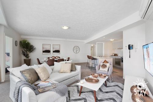 Wings 3 Bedroom Dream Apartments & Penthouses - Q STAY