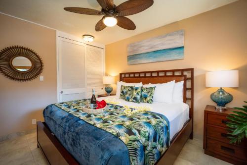 Kuleana 409 Oceanfront 1 bedroom 1 bath condo condo - image 2