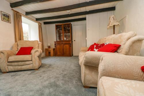 Tregithey Farmhouse - image 11
