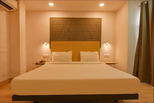 OYO Townhouse 152 Hotel Suncitel Airport Near Netaji Subhash Chandra Bose International Airport