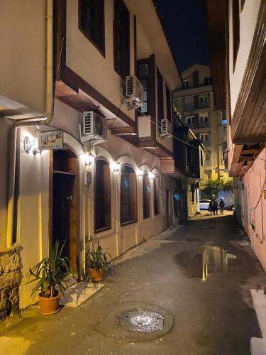 Lily Town Boutique Hotel