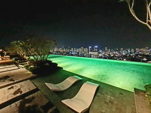 Swimming pool, Beacon Executive Suites near LK Western Food