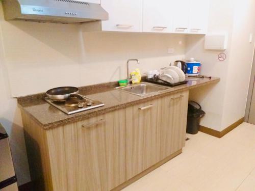 Kitchen, The Sentinel Residences Condotel near Cardinal Santos Medical Center