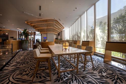 Hotel Novotel Hyderabad Airport
