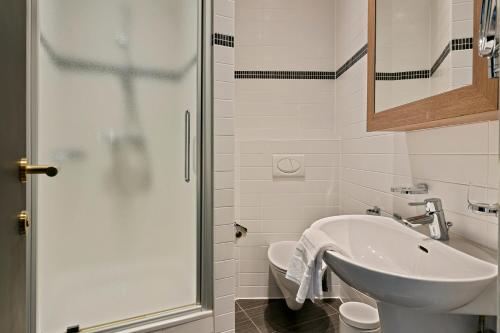 Hotel Astoria - image 5