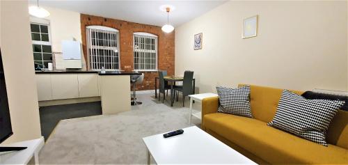 ห้องครัว, Shakespeare Views - Modern Northampton Apartment in นอร์ธทำดัน
