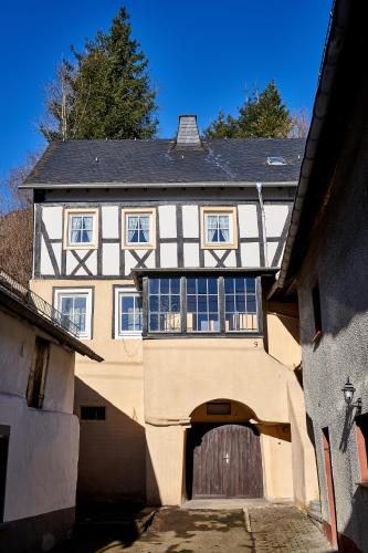 Ritterstube - Eifelstuben mit Charme, Nähe See und Burg, außergewöhnlich, Vulkaneifel