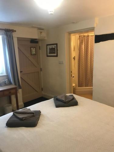 1 double bed