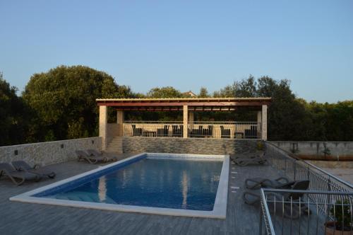 Apartment in Vinišce with Balcony, Air condition, WIFI, Washing machine (4753-2), Vinišće (foto 3)