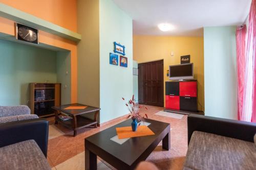 Apartment in Vinišce with Balcony, Air condition, WIFI, Washing machine (4753-7), Vinišće (foto 8)
