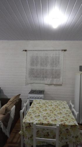 casas joaninha in เอวเจนิโอ เฟร์เรย์รา