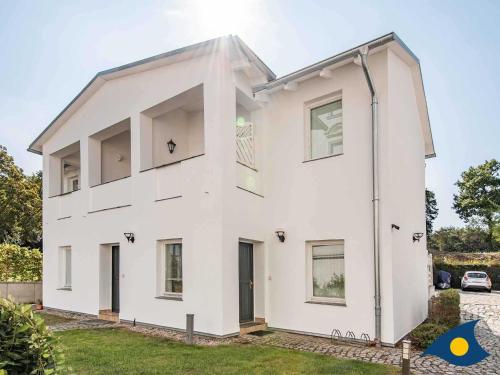 Villa Sonnenschein Whg 21 481 m von Am Bahnhof entfernt