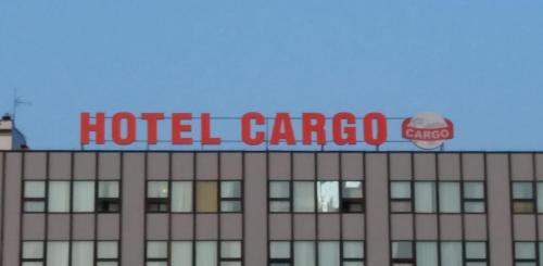 Hotel Cargo - image 10