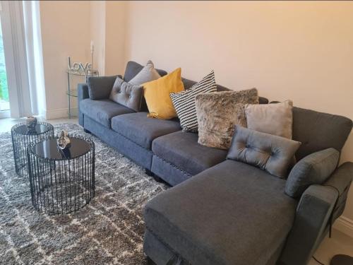 Stunning newbuilt 3-Bed House in Wolverhampton gîte à louer Wolverhampton