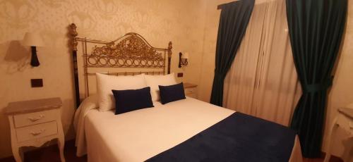 APARTAMENTOS TURÍSTICOS Y SUITES - image 6