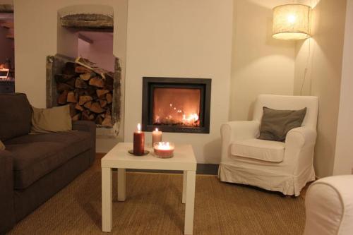 le mas de leoux in Cornillon-sur-l'Oule