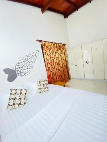 ViLLA UMAAYA hikkaduwa