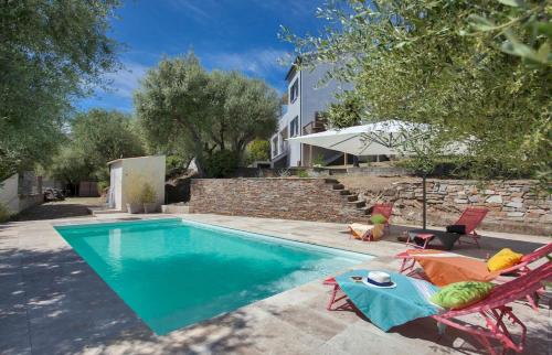 Villa Le Corps de Garde with swimming-pool and garden of 1200m2 gîte à louer Camera