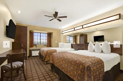 Microtel Inn & Suites by Wyndham Round Rock