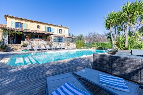 Beautiful villa with pool gîte à louer Saint-Cézaire-sur-Siagne
