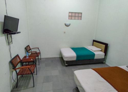 2 twin beds
