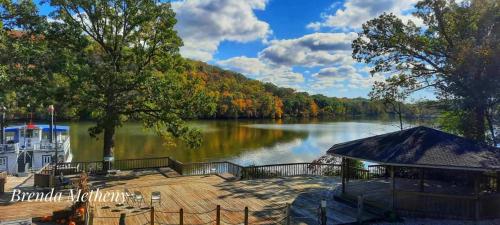 Paddle Wheel Inn