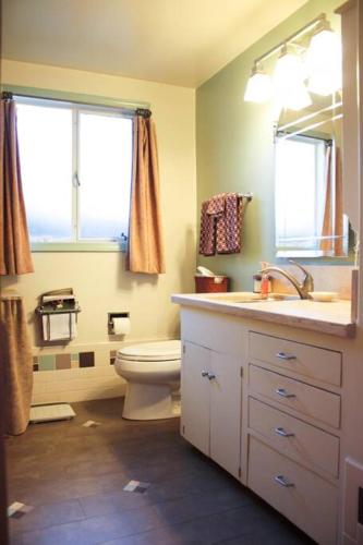 Bixby Beauty 50s Mod Long Beach