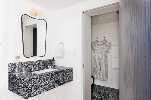 Short Stories Hotel in Los Angeles, USA