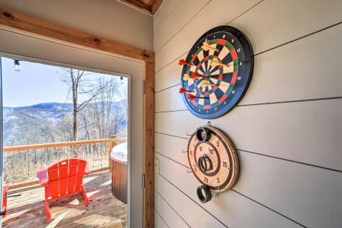Blue Sky Cottage Romantic Retreat with Mtn Views! in Canton, USA