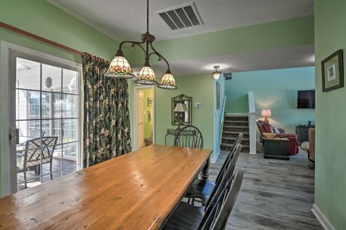 Surfside Beach Home Base Steps to Pool and Ocean! in Myrtle Beach, USA