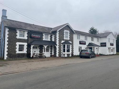 The Jester Hotel - image 10