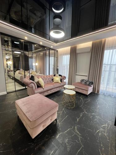 3 bedrooms, 5 beds