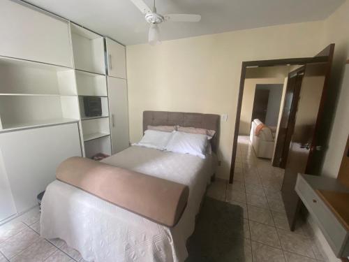 Apartamento Av. Brasil a 50m do mar