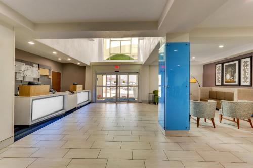 Holiday Inn Express Lake Worth NW Loop 820 By IHG - 숙소 외관